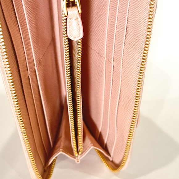 Prada Light Pink Bow Saffiano Leather Zippy Wallet - Picture 14 of 15